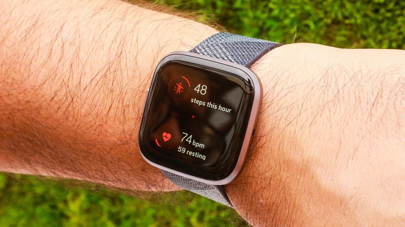 Tính năng đo nhịp tim trên Fitbit Versa 2