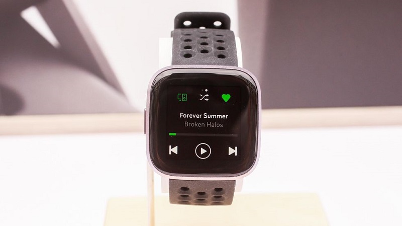 Chơi nhạc trên Versa 2