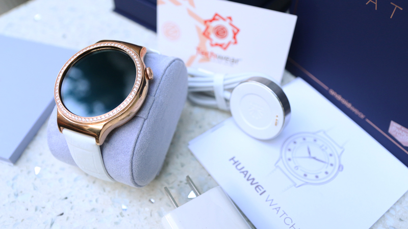 Huawei Watch Swarovski Jewel Sapphire (White leather)