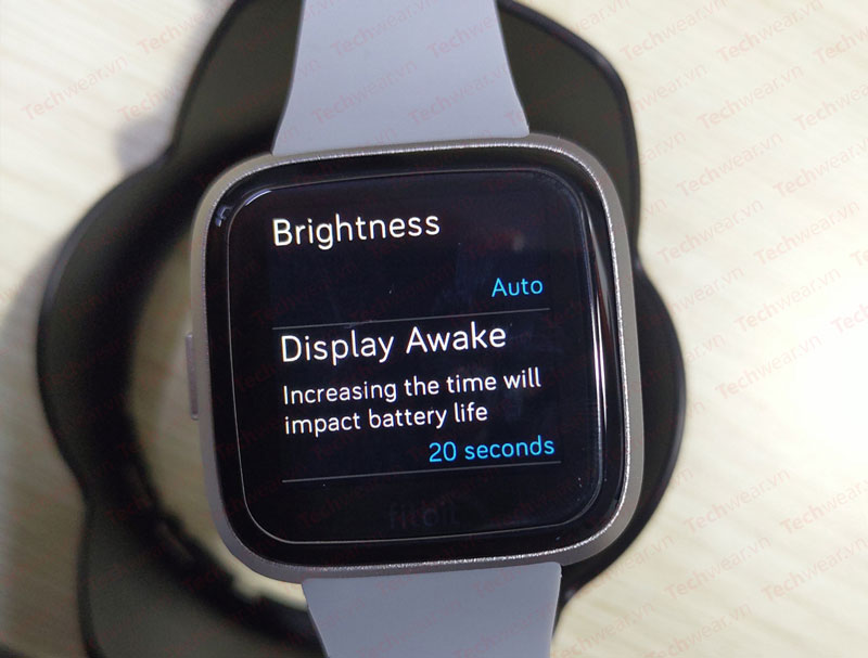 tiết kiệm pin cho đồng hồ Fitbit