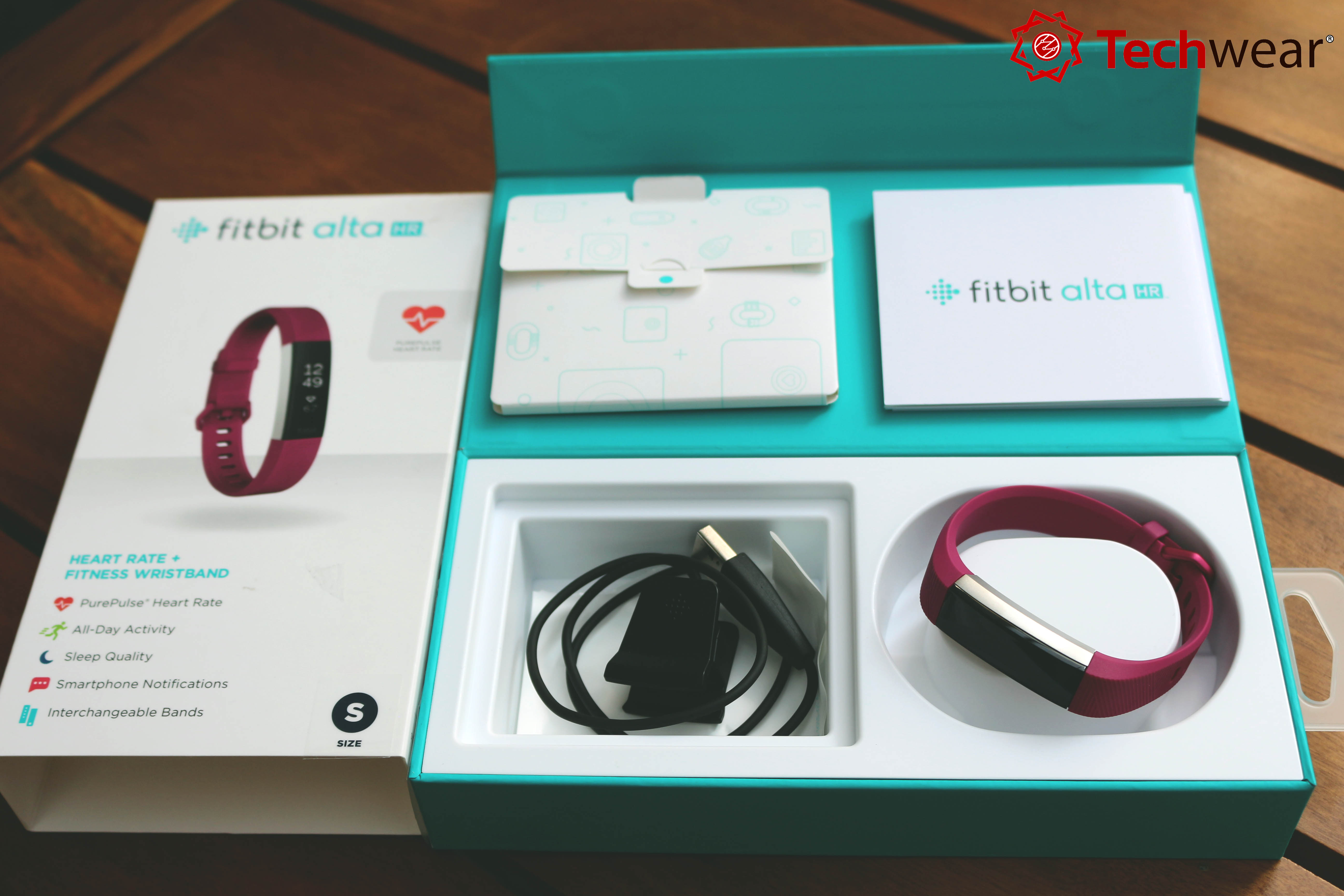 đánh giá fitbit alta hr