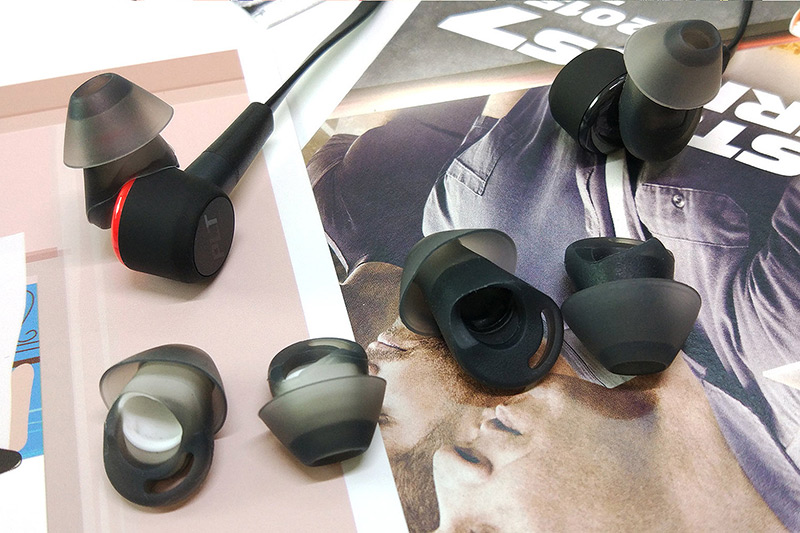 Tai nghe có dây Plantronics BackBeat GO 410