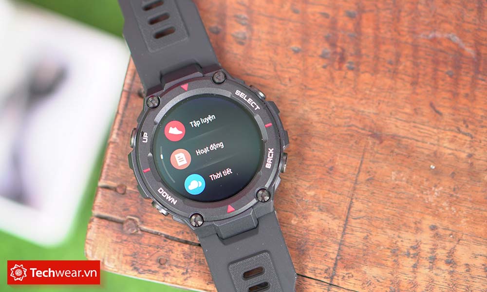 Màn hình Huami Amazfit T-Rex sáng đẹp - Techwear.vn