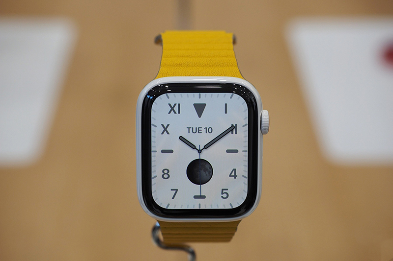 Đồng hồ thông minh Apple Watch Series 5