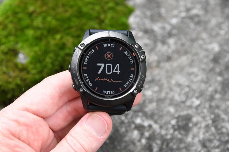 Tính năng Solar trên Garmin Fenix 6X Pro