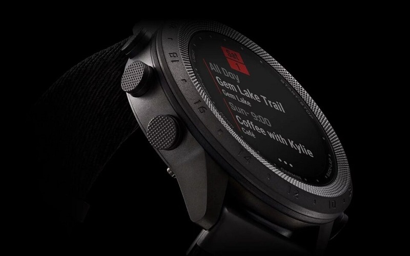 Đồng hồ Garmin MARQ Commander