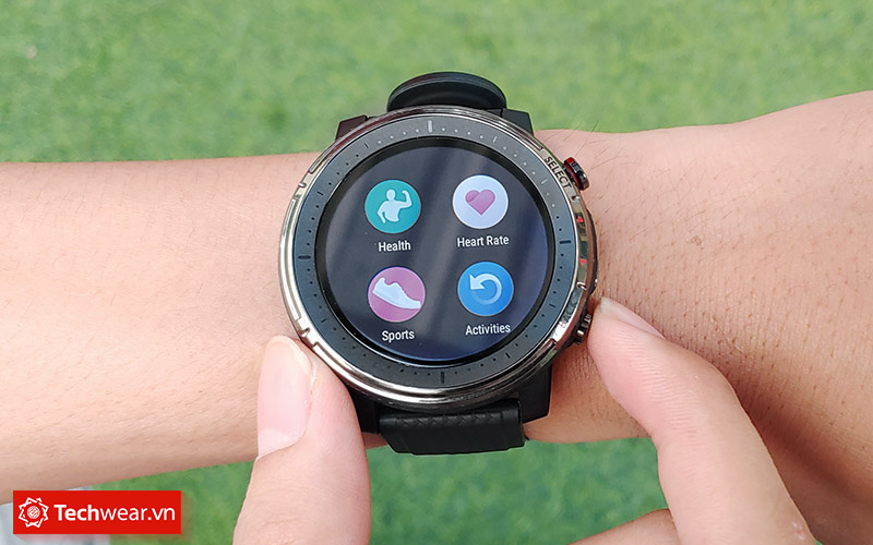 Đồng hồ thông minh Amazfit Stratos 3