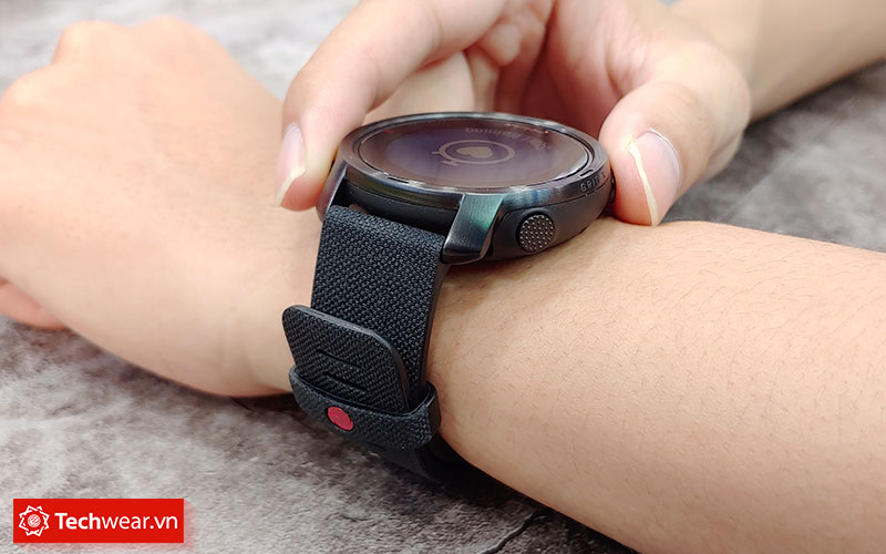 Thiết kế Đồng hồ Polar Grit X