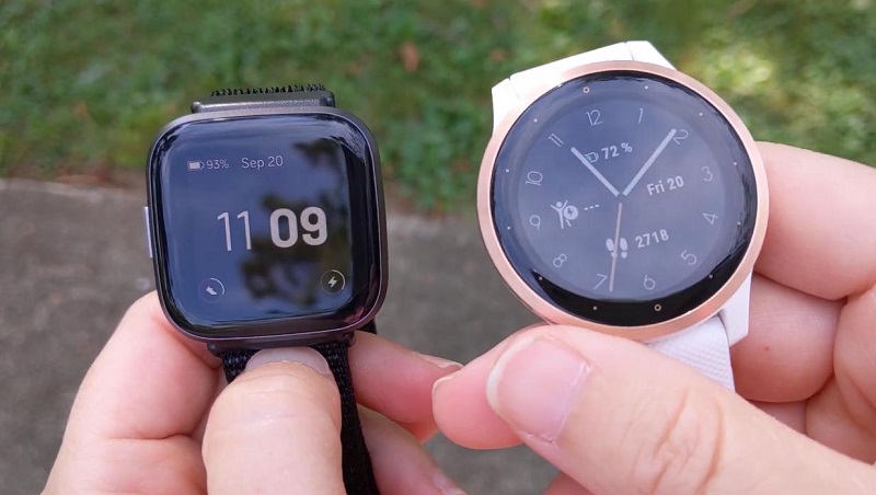 So sánh Garmin Vivoactive 4 vs Fitbit Versa 2