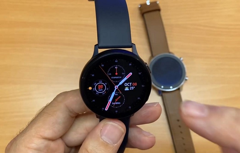 So sánh Galaxy Watch Active 2 vs Huami Amazfit GTR