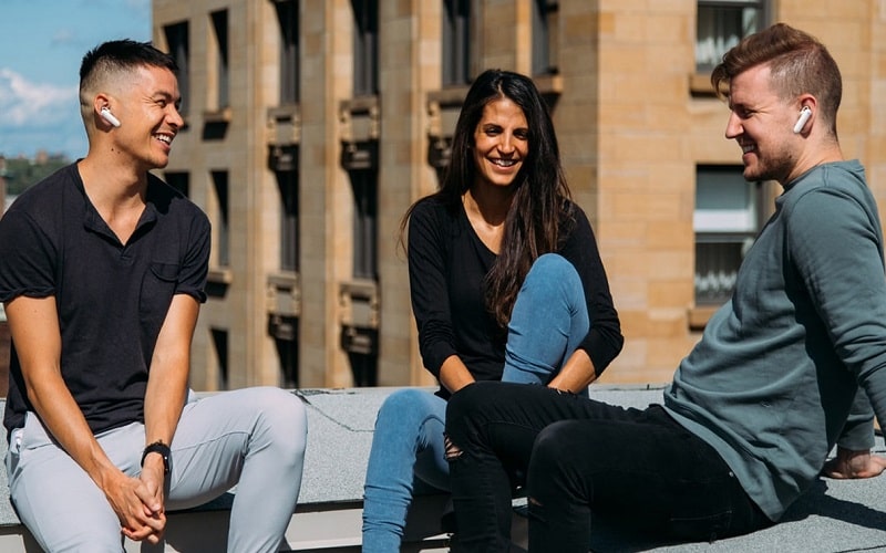 Tai nghe phiên dịch WT2 Plus