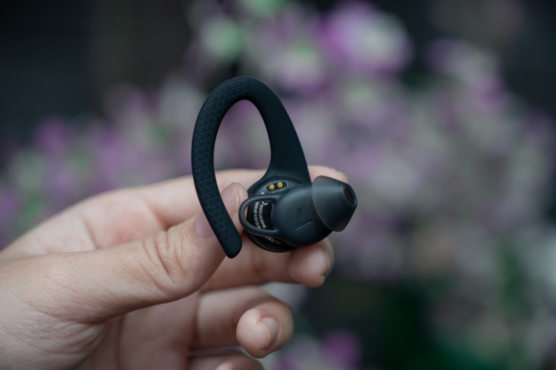 Tai nghe không dây thể thao Plantronics Backbeat fit 3200