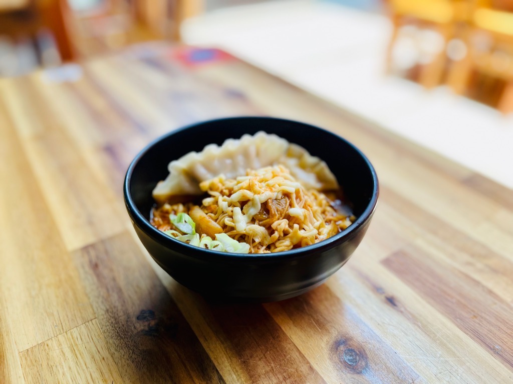 Mandu Ramen