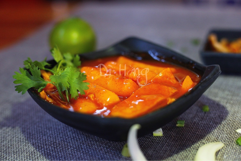 Bánh gạo cay (Tokbokki)