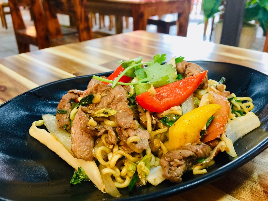 Mì xào bò Hàn Quốc