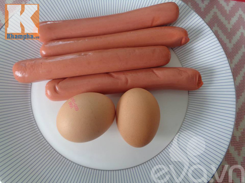 Trứng chiên, Xúc Xích chiên, Cá Viên chiên