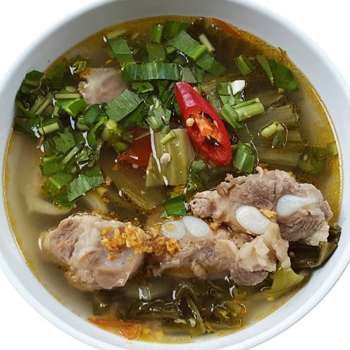 Canh sườn non nấu chua thanh mát