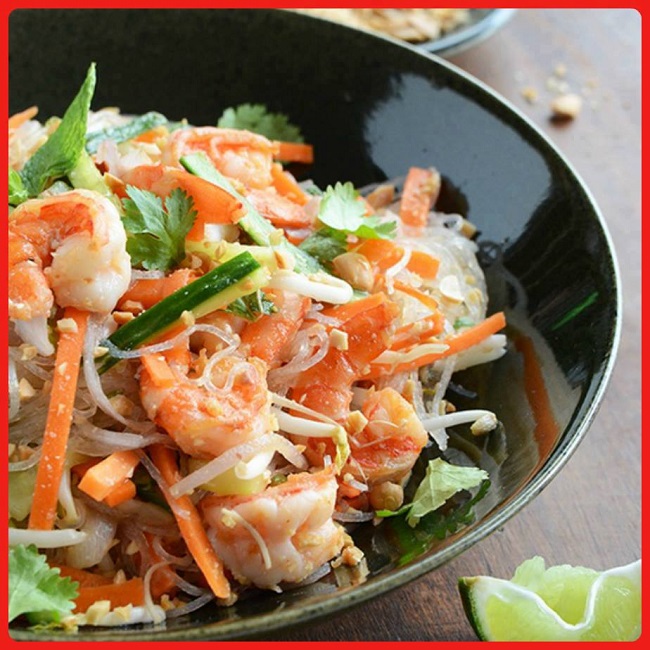 SALAD MIẾN TÔM CHUA NGỌT