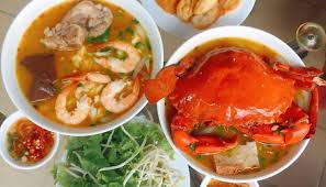 Cách nấu bánh canh cua chuẩn nhà hàng