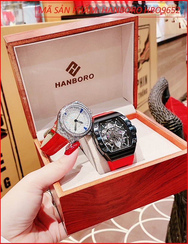 dong-ho-cap-doi-hanboro-automatic-mat-den-dinh-da-day-mau-do-timesstore-vn
