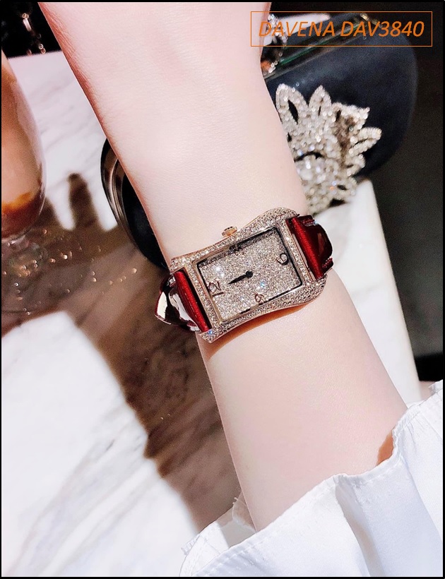 dong-ho-nu-davena-mat-chu-nhat-day-da-do-man-swarovski-rose-gold-dep-gia-re-timesstore-vn