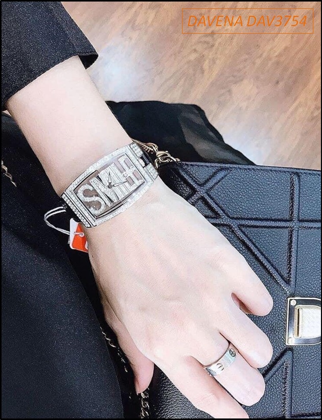 dong-ho-nu-davena-mat-chu-smile-full-da-swarovski-day-da-mau-den-dep-timesstore-vn