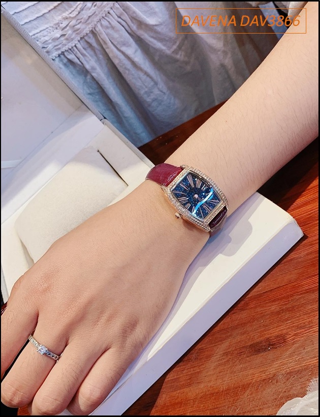 dong-ho-nu-davena-mat-oval-xanh-dinh-da-swarovski-rose-gold-day-da-do-man-dep-gia-re-timesstore-vn
