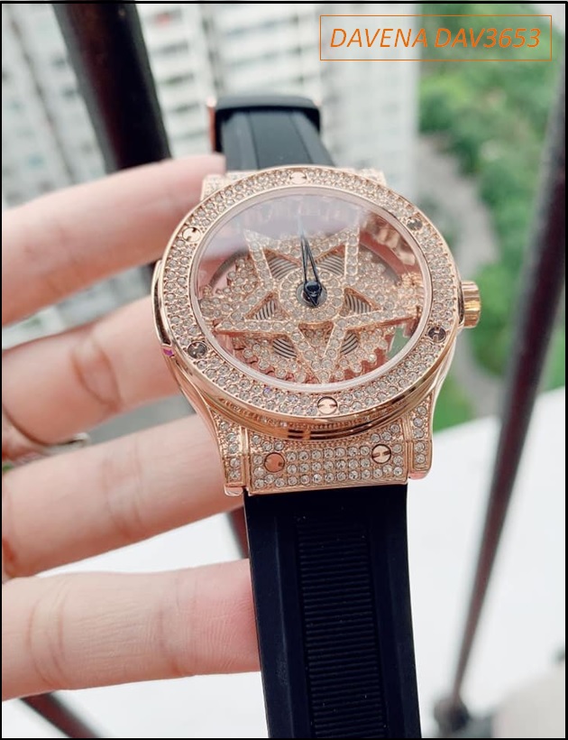 dong-ho-nu-davena-ngoi-sao-5-canh-mat-xoay-silicone-swarovski-rose-gold-dep-gia-re-timesstore-vn
