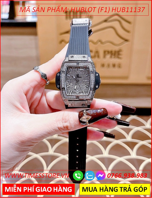 dong-ho-nu-hublot-f1-mat-vuong-full-da-swarovski-day-silicone-timesstore-vn