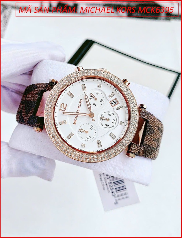 dong-ho-nu-michael-kors-chronograph-parker-day-da-nau-logo-timesstore-vn