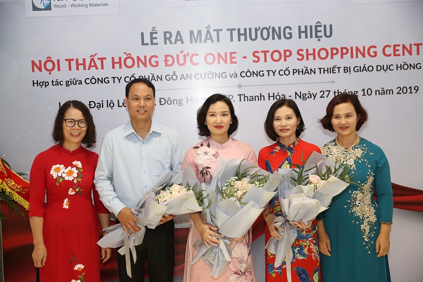 Nội thất Hồng Đức tổ chức thành công buổi họp báo ra mắt thương hiệu Hồng Đức One-stop shopping center