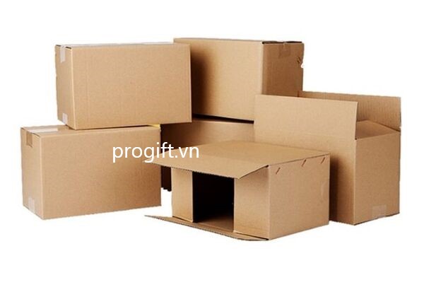 Cách làm hộp giấy bằng bìa carton đóng hàng đơn giản, tiện lợi 