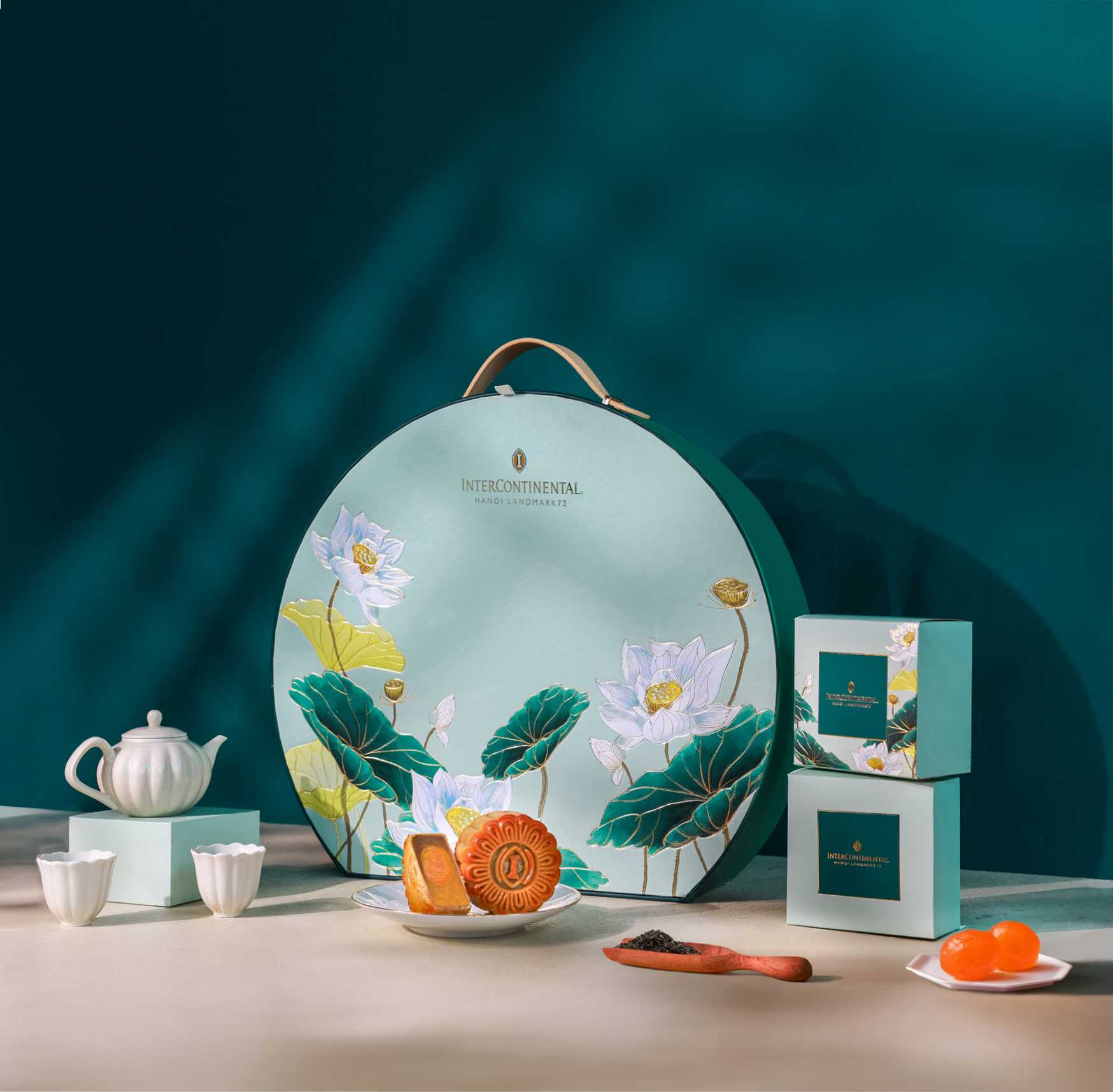 Bánh trung thu Khách sạn 5 sao Intercontinental Hanoi Landmark 72 2025