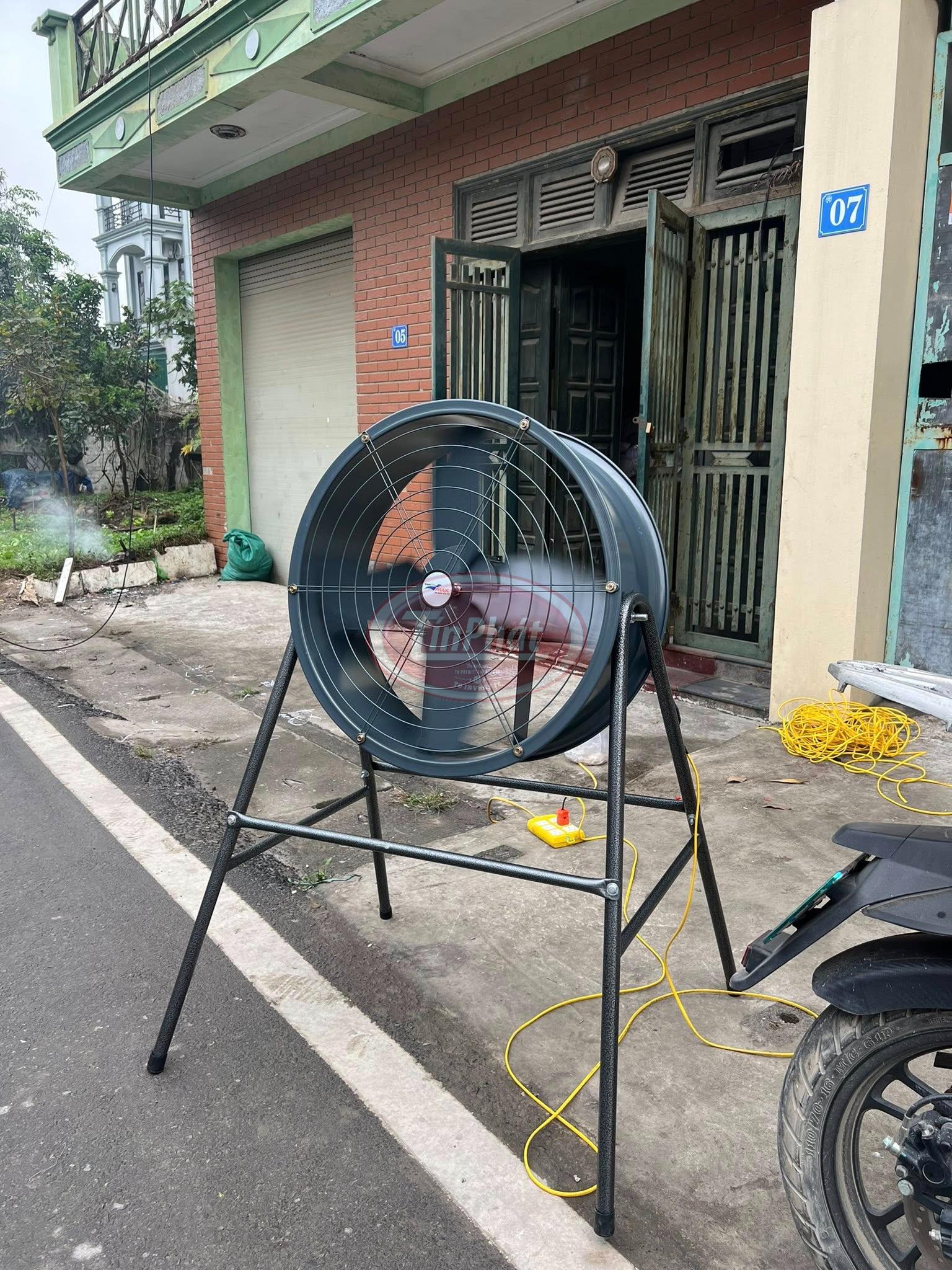 Quạt hút công nghiệp cỡ nhỏ