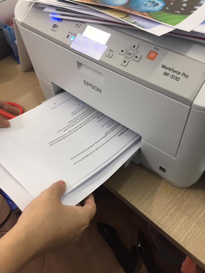 Máy in màu Epson WF - 5110 tặng 1 tập giấy ảnh Epson