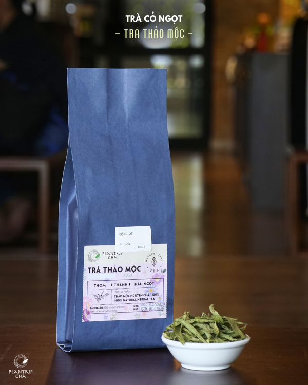 Trà Cỏ Ngọt - Plantrip Cha phù hợp làm quà biếu tặng gửi đến những trà khách quan tâm đến sức khỏe.