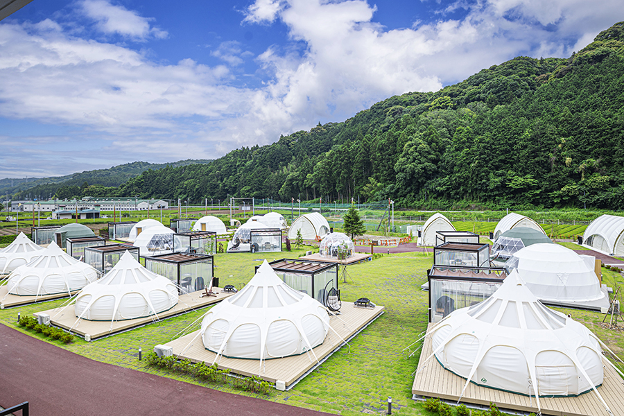 Du khách có thể thực hiện hành trình đến khu trượt tuyết Glamping & Port Yui bằng ô tô, tàu hỏa hoặc máy bay (Ảnh: sưu tầm)