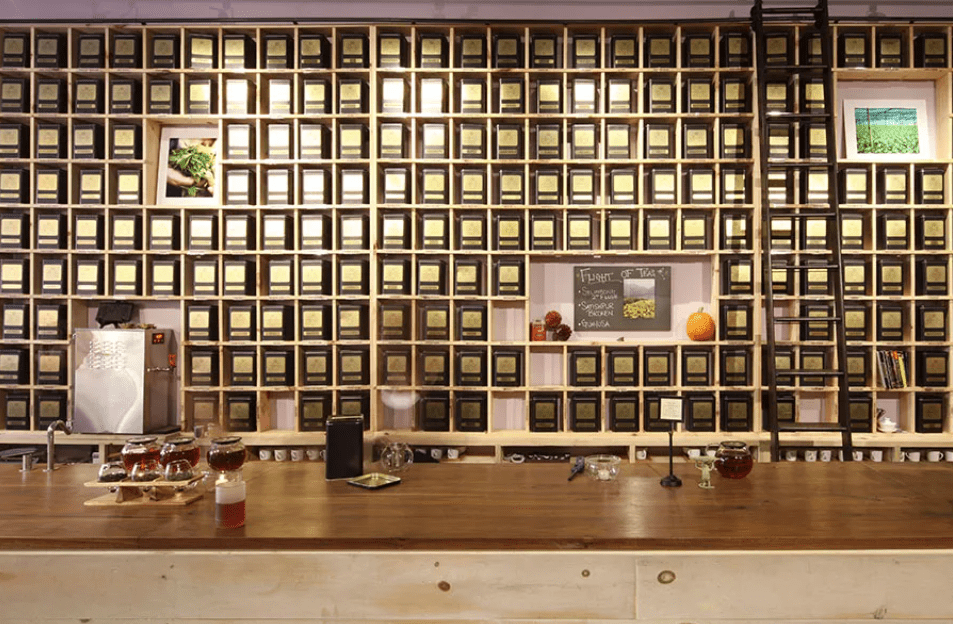 Đến Harney & Sons, du khách có thể thưởng thức hơn 250 loại trà trong không gian yên bình, mộc mạc (Ảnh: sưu tầm) 