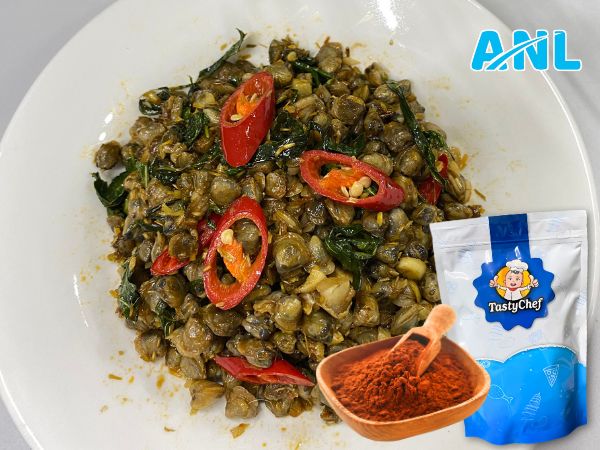 Hến xúc bánh đa hải sản