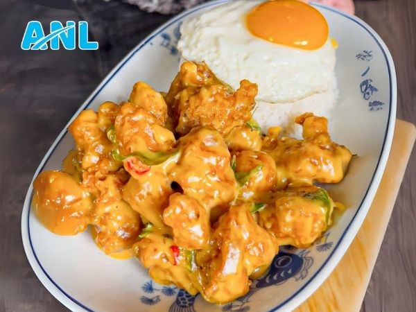 Cánh gà sốt trứng muối