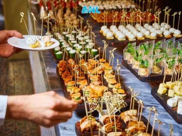Tại sao menu ăn vặt là "mỏ vàng" trong dịp lễ 30/4?