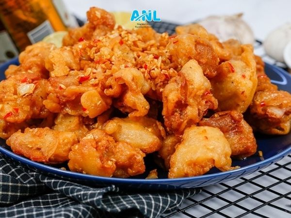 xương gà lắc bơ tỏi trở thành xu hướng ăn vặt năm 2026