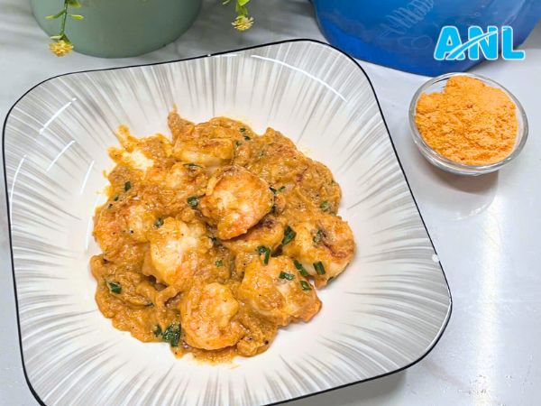 Thành phẩm tôm chiên sốt trứng muối