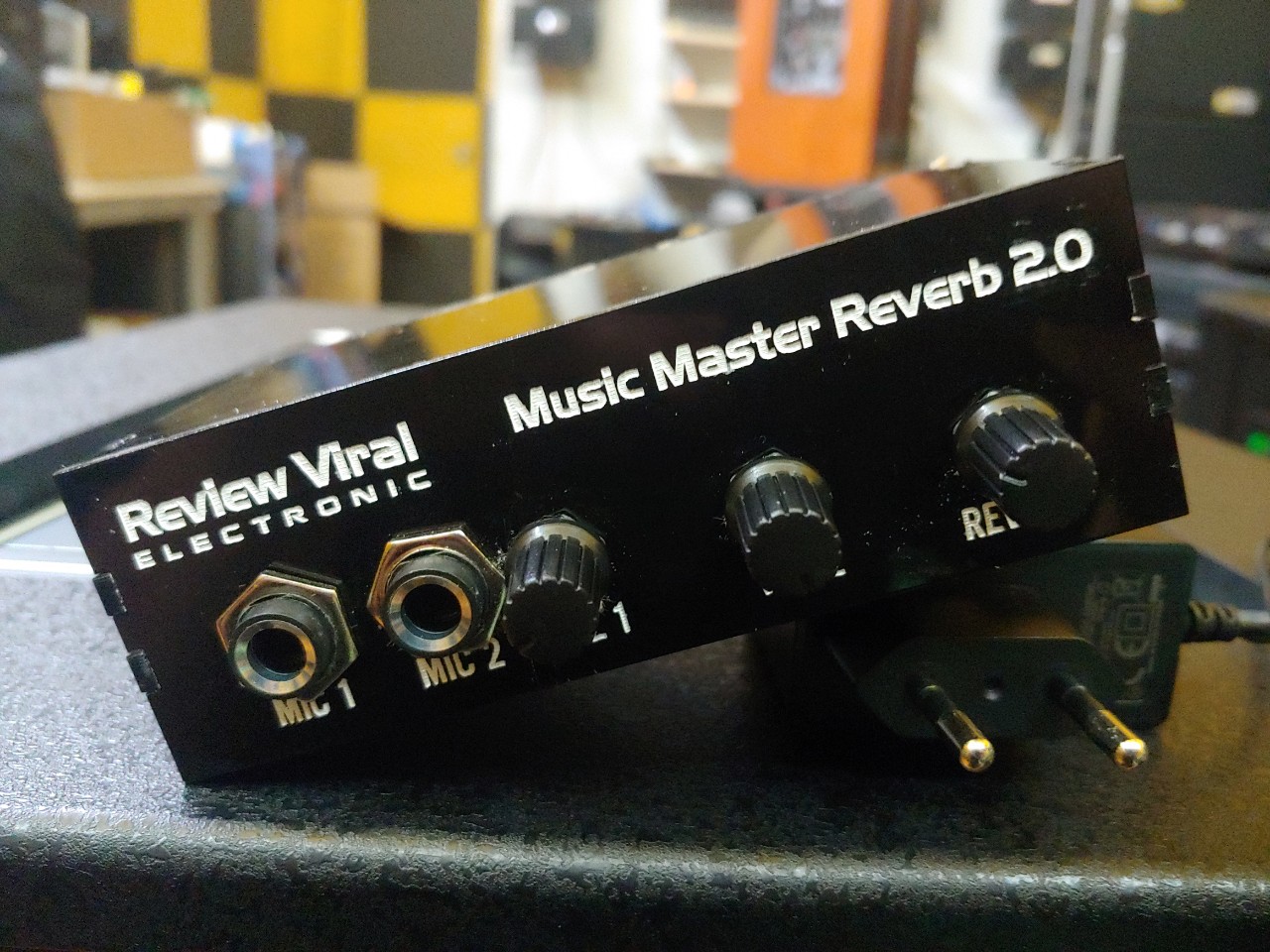 Nâng Cấp amply cũ với reverb rời của review viral phát triển