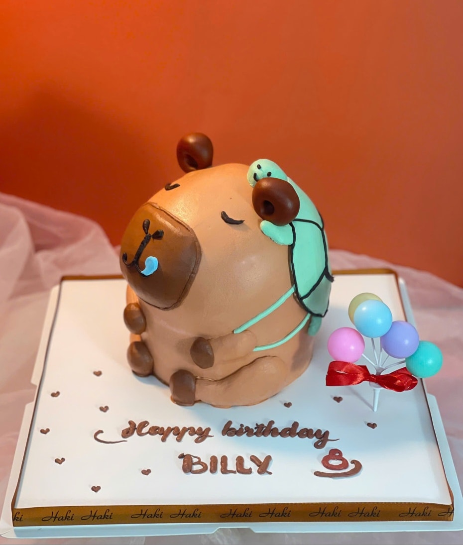 Bánh kem cắt tỉa Capybara