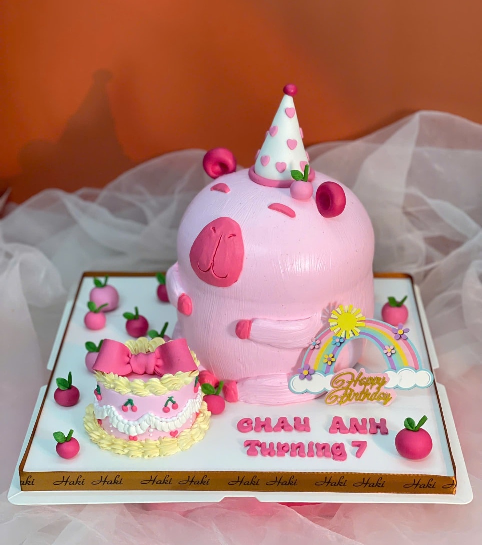 Bánh kem cắt tỉa Capybara