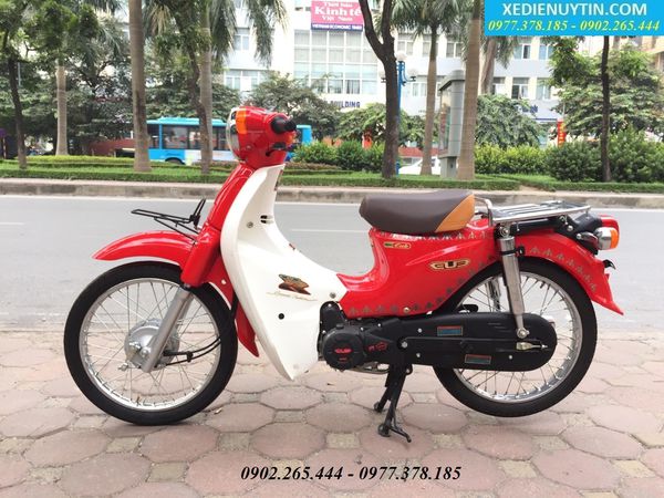 Xe máy Cub 81 Thái Lan không cần bằng lái