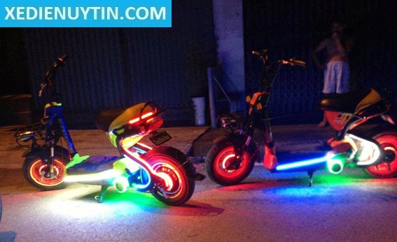 Độ đèn led xe đạp điện