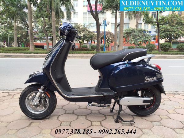 Giá xe điện Vespa Classic 2018