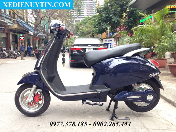 Giá xe máy điện Vespa 